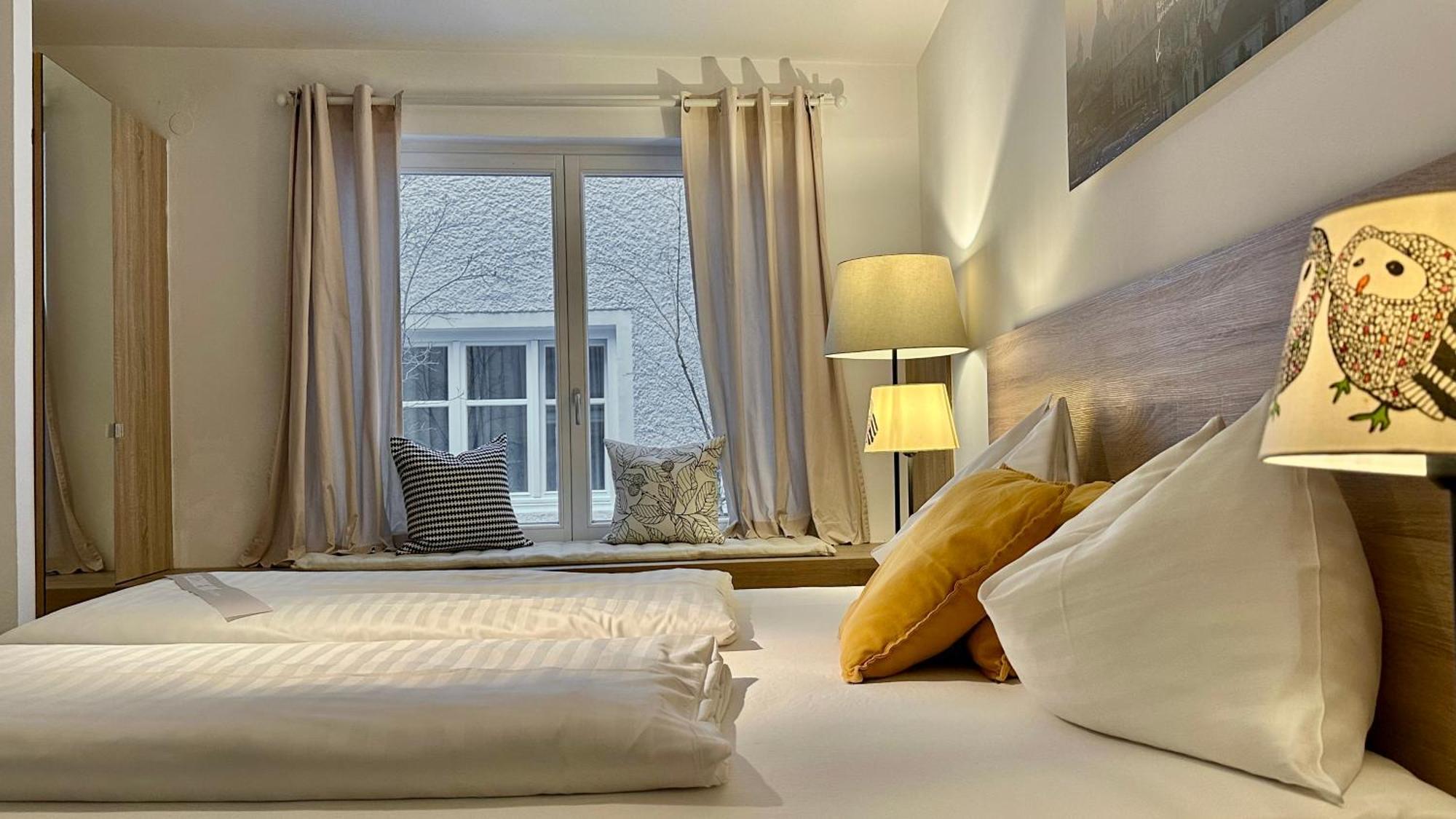 Hotel Krone 1512 Salzburg Bagian luar foto